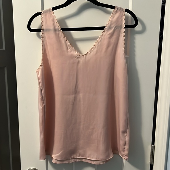 NWT Lauren Conrad Scalloped Tank Top - Picture 4 of 4